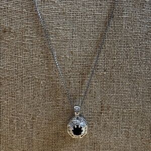 Elegant Silver and Black Pendant Necklace sterling 925